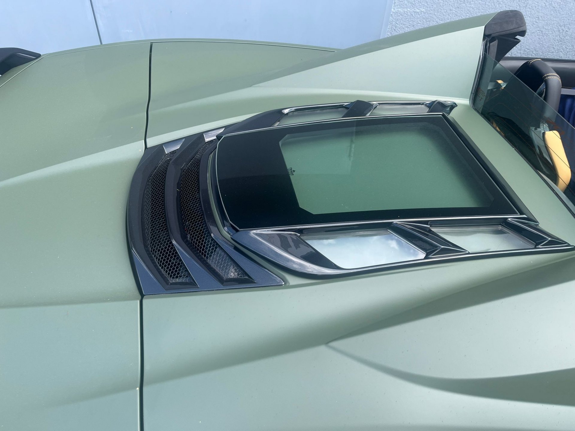 Motor-Sichtfenster Heckabdeckung – Corvette C8 Convertible – Bild 6